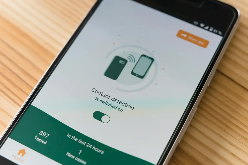 Toggle COD yang sudah aktif berwarna hijau di halaman pengaturan detail kurir Shopee