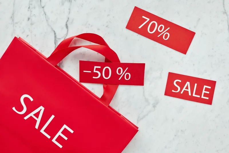 Shopee Marketing Centre voucher creation screen showing discount settings and minimum purchase configuration